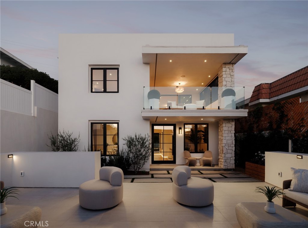 33852 Silver Lantern Street
