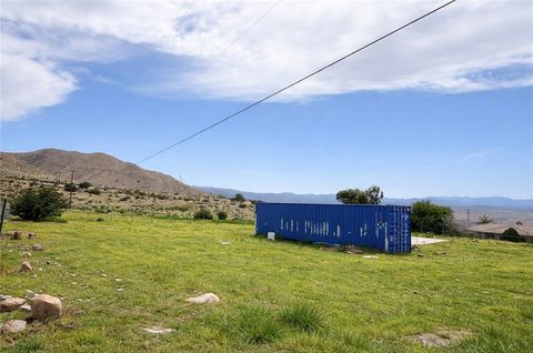 Photo of 20485 Piedmont Rd Rd, Apple Valley, CA 92308 (MLS # OC26084611)