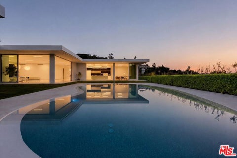 Photo of 1029 Wallace RDG, Beverly Hills, CA 90210 (MLS # 26850281)