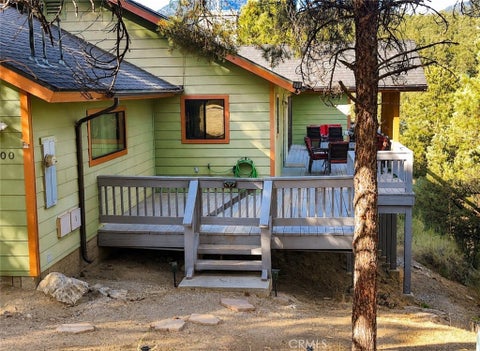 Photo of 2700 Tirol DR, Frazier Park, CA 93225 (MLS # GD26155359)