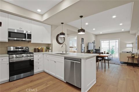 Photo of 927 Deep Valley Drive #115, Rolling Hills Estates, CA 90274 (MLS # SB26058405)