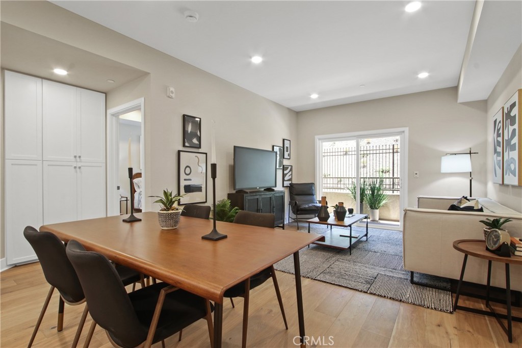 927 Deep Valley Drive 115