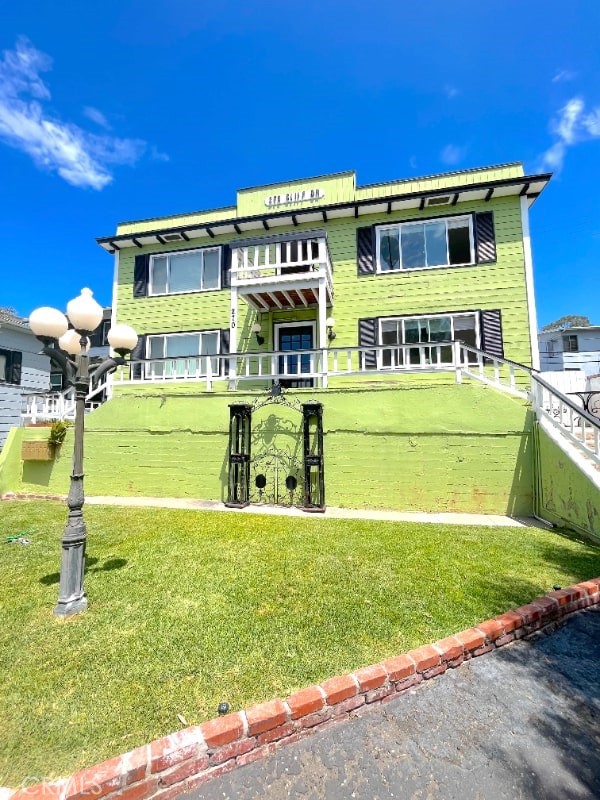 Main Beach (BCH) - Residential Lease