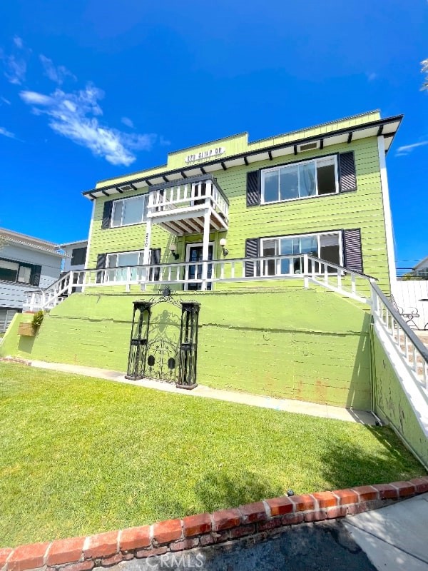 Main Beach (BCH) - Residential Lease