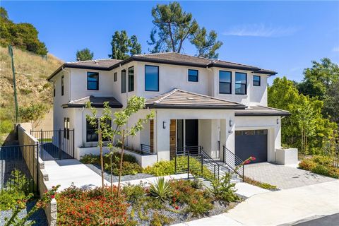 Photo of 1029 N STALEY LANE Ln, Los Angeles, CA 90042 (MLS # IV26092734)