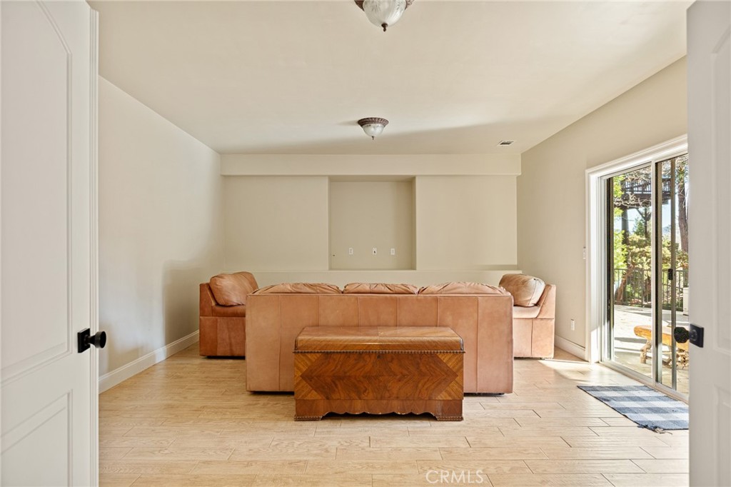 Arrowhead Woods (AWHW) - Residential