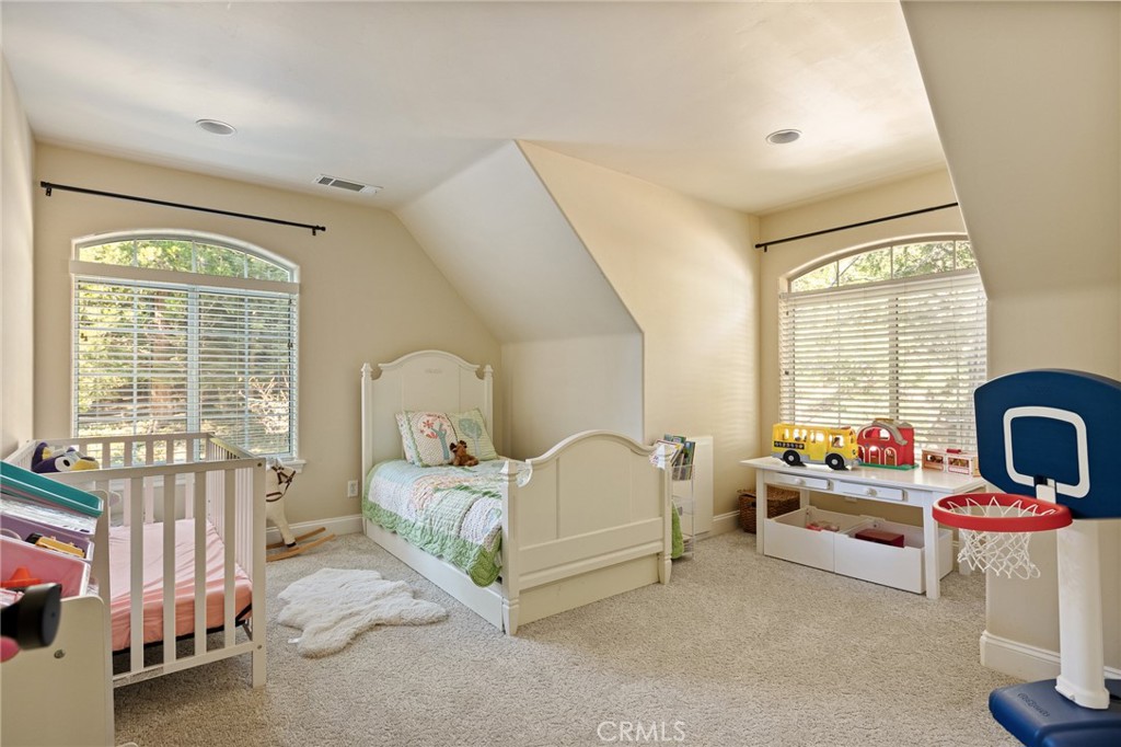 Arrowhead Woods (AWHW) - Residential