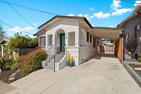 Photo of 3156 Texas Street, Oakland, CA 94602 (MLS # ML82038217)