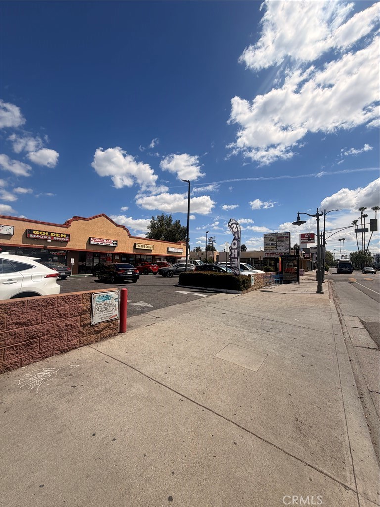 18601 Sherman way #H