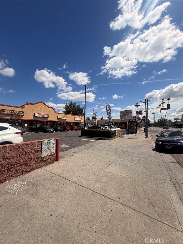 18601 Sherman way #H