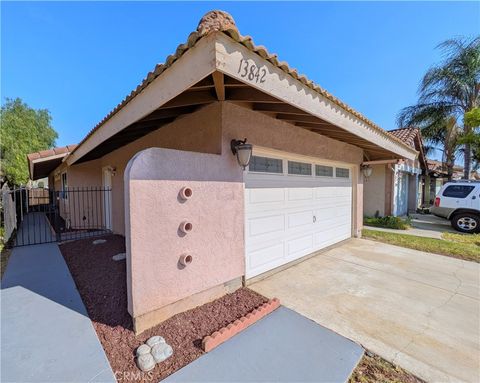 Photo of 13842 Caspian Way, Moreno Valley, CA 92553 (MLS # IG26065791)