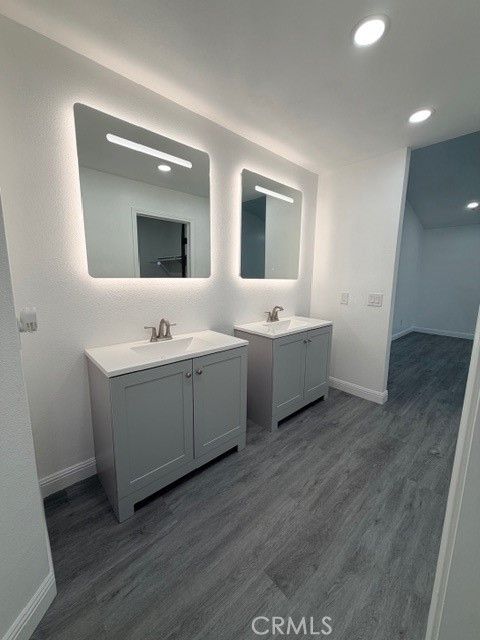 Tiny photo for 14744 Marymount Street, Moorpark, CA 93021 (MLS # SR25200369)