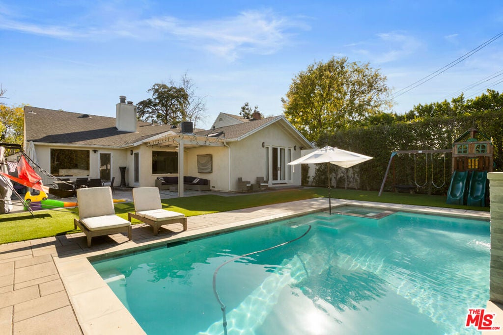 Photo 1 of 20 — 12419 Sarah Street, Studio City, CA 91604