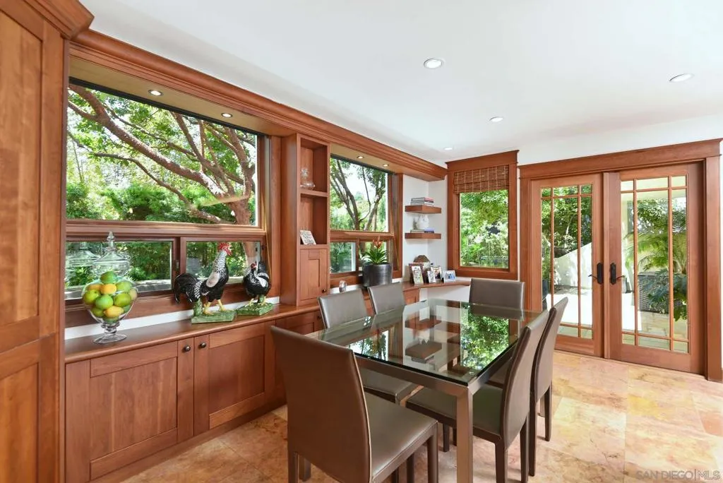 La Jolla, California 92037, United States, 3 Bedrooms Bedrooms, ,3 BathroomsBathrooms,Residential,Active,152760