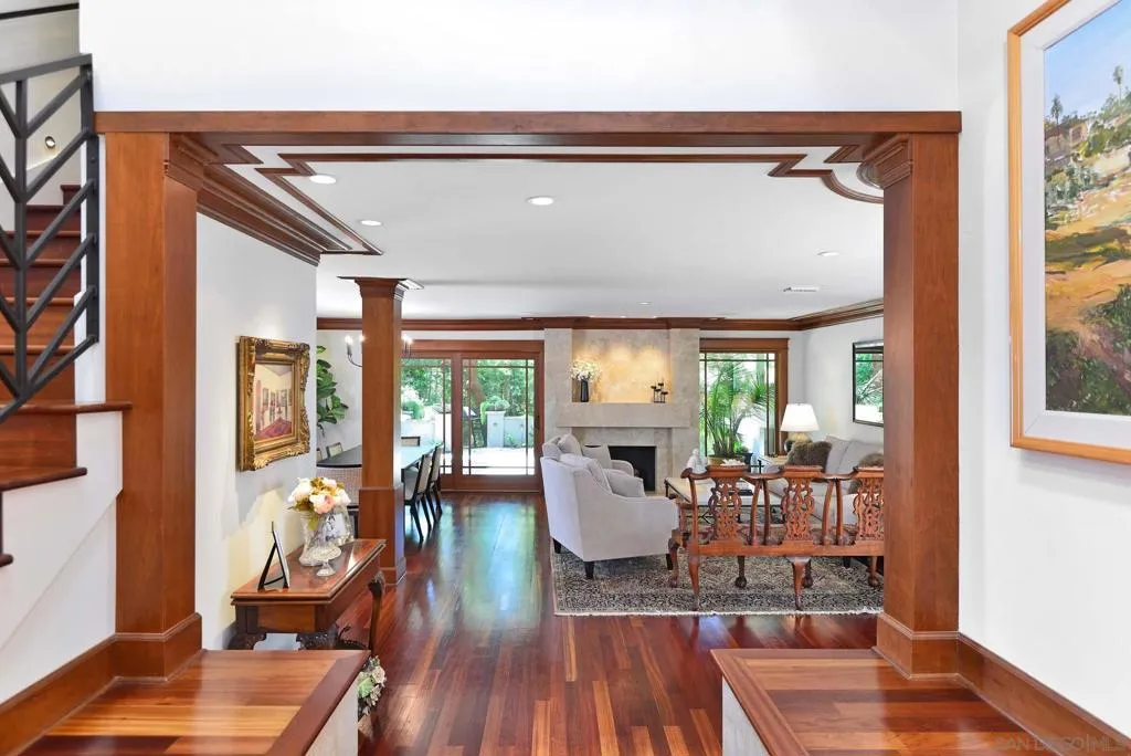 La Jolla, California 92037, United States, 3 Bedrooms Bedrooms, ,3 BathroomsBathrooms,Residential,Active,152760