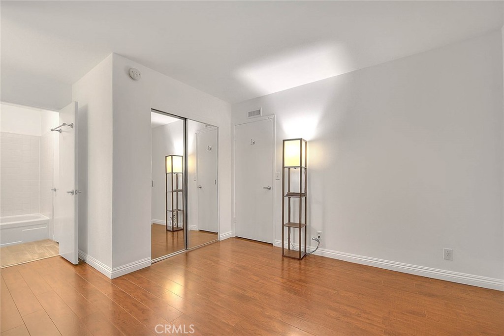 Village Townhomes (VGTH) - Residential