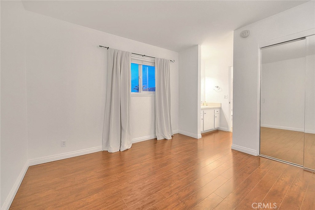 Village Townhomes (VGTH) - Residential