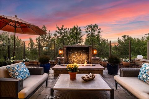 41 Fuchsia Lake Forest CA 92630