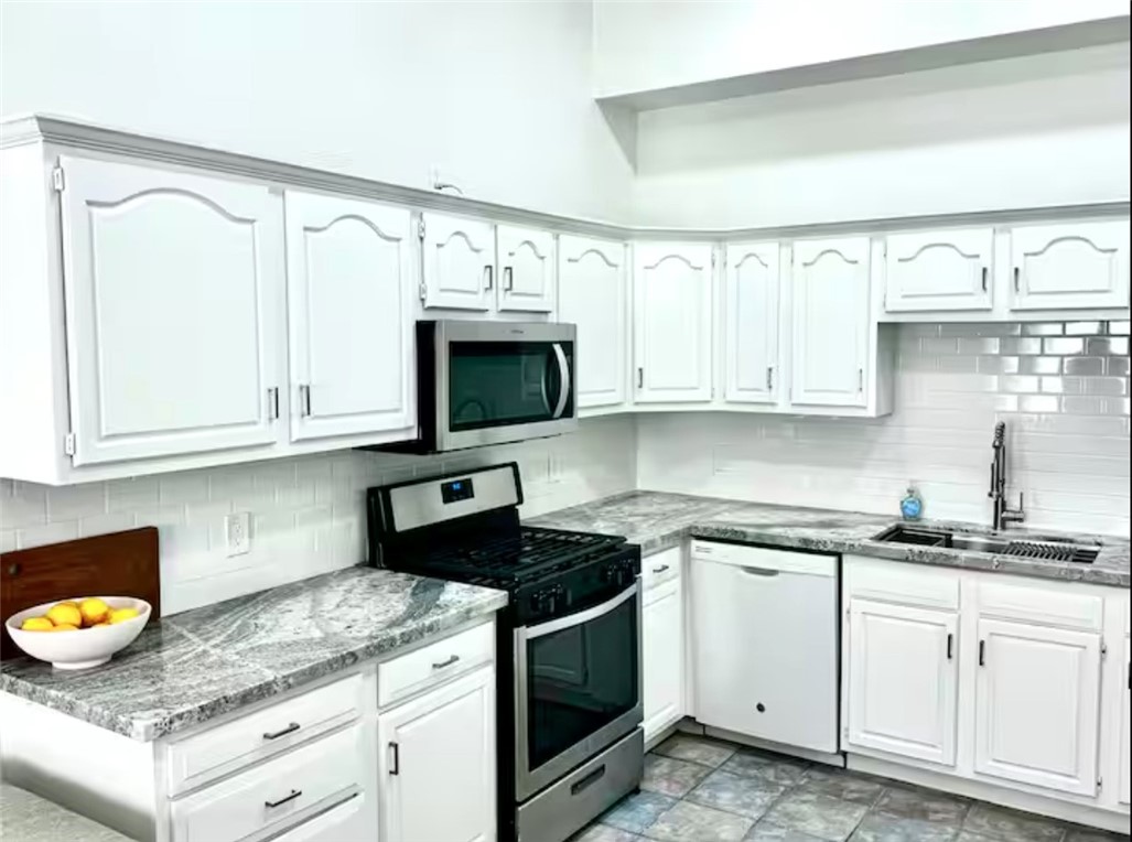 Downtown Area (DOWN) - Residential Lease