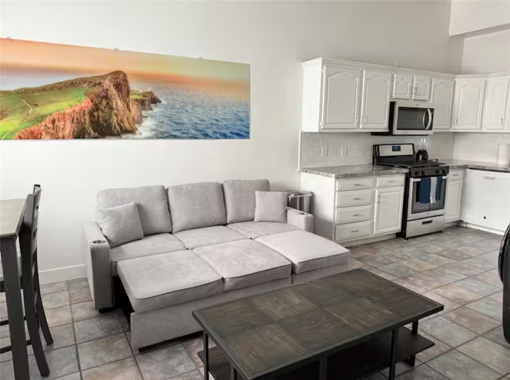 Downtown Area (DOWN) - Residential Lease