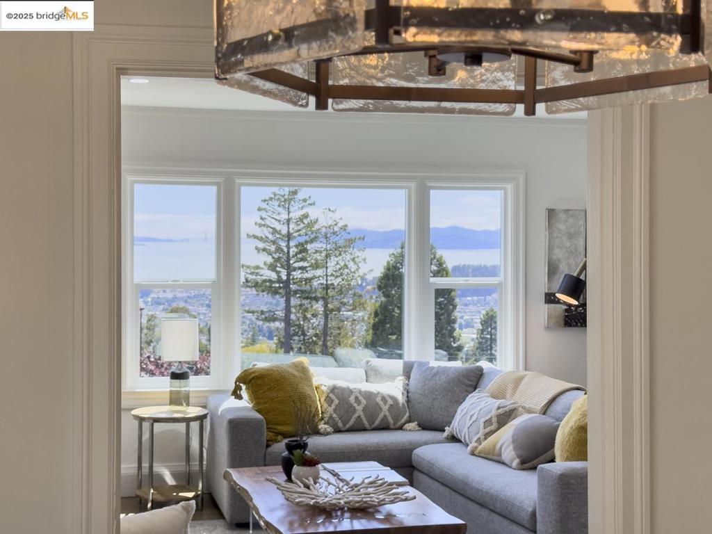 NORTH BERKELEY - Residential