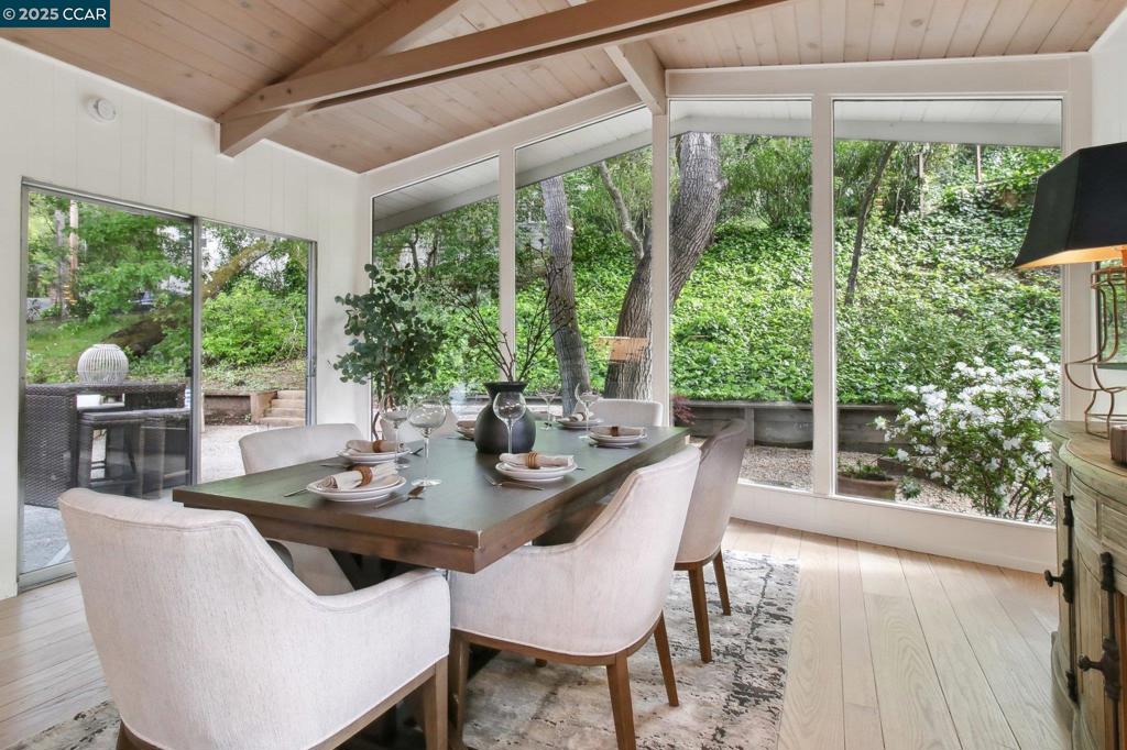 ORINDA C.C. - Residential