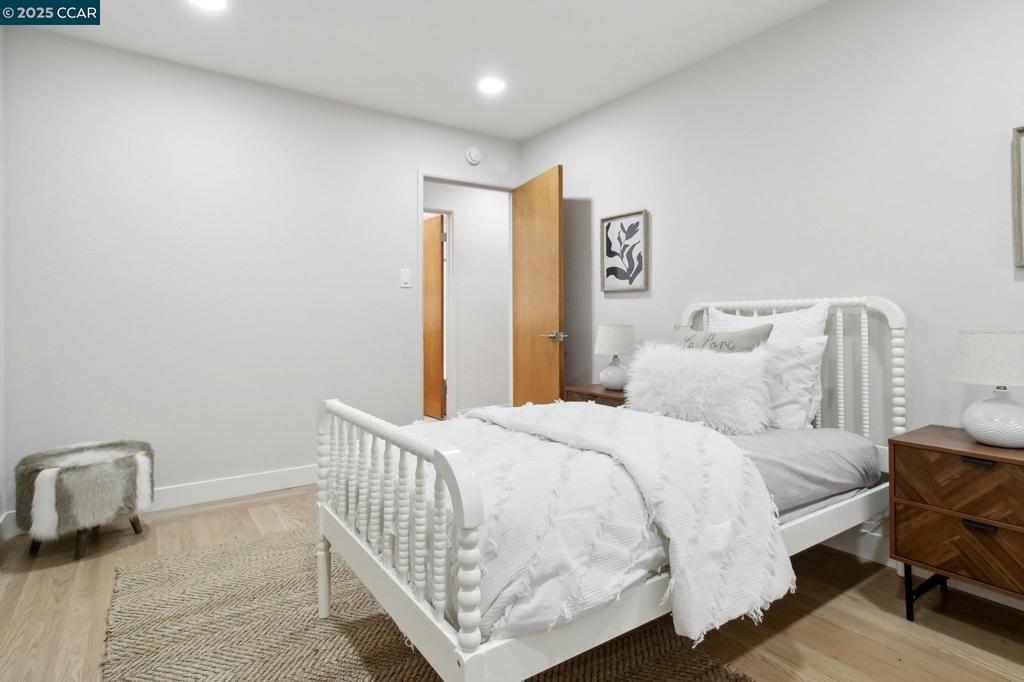 ORINDA C.C. - Residential