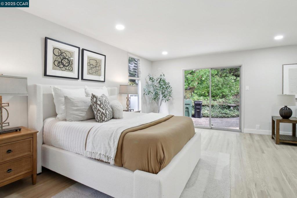 ORINDA C.C. - Residential