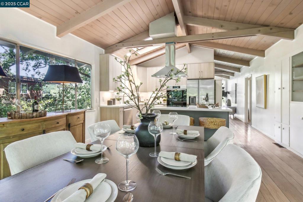 ORINDA C.C. - Residential