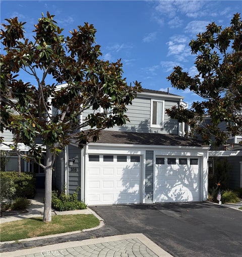 Photo of 308 San Nicholas Court, Laguna Beach, CA 92651 (MLS # OC26200192)