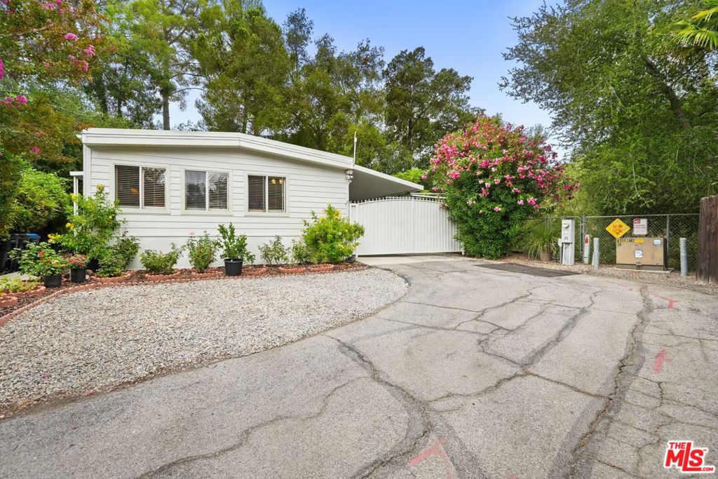 30473 Mulholland 33