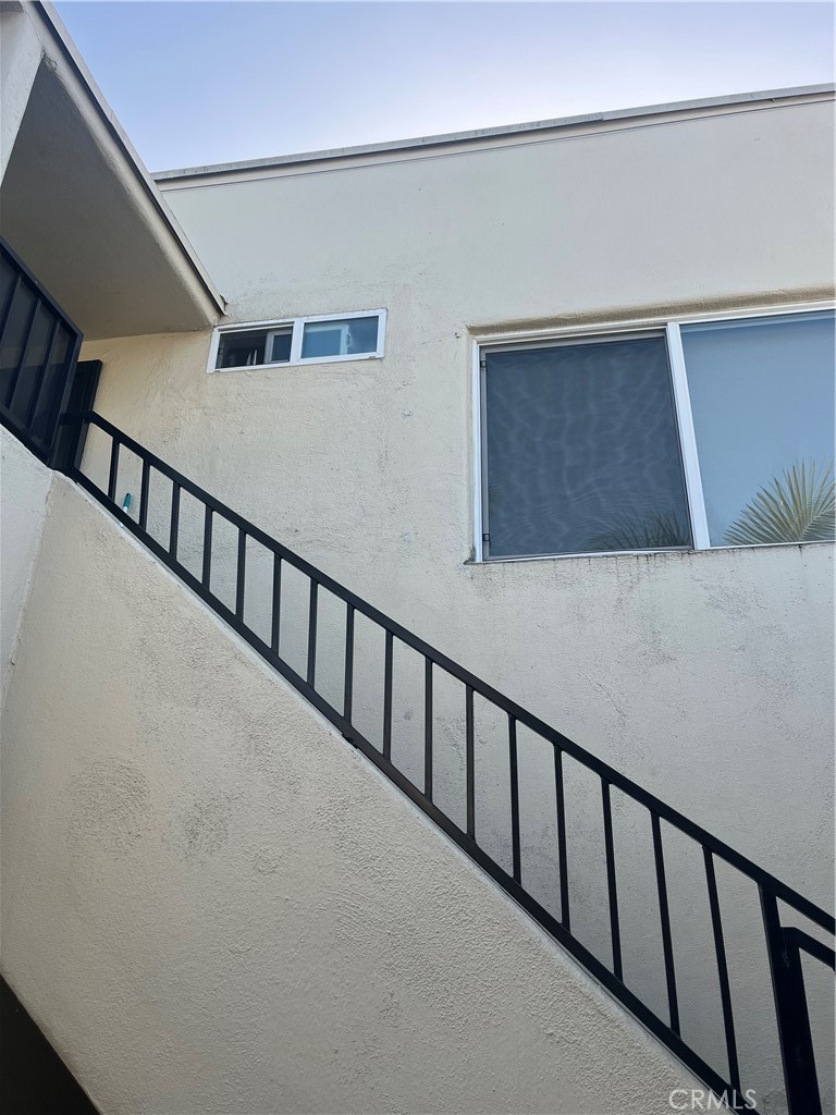 5833 E Beverly Boulevard