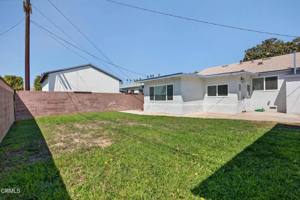 Ventura, California 93003, United States, 3 Bedrooms Bedrooms, ,2 BathroomsBathrooms,Residential,Active,216222