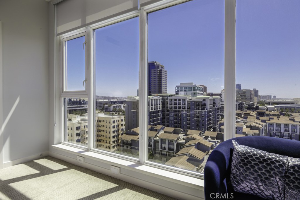 411 W Seaside Way 1103
