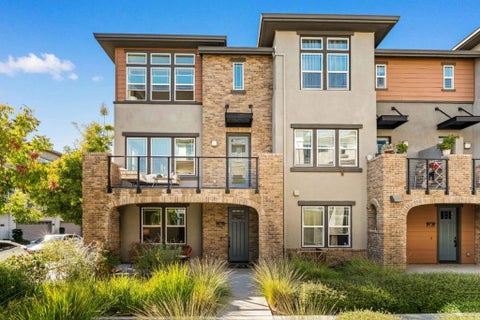 Photo of 923 Delano Terrace #1, Sunnyvale, CA 94085 (MLS # ML82064738)