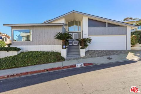 Photo of 4102 S Cloverdale Avenue, Los Angeles, CA 90008 (MLS # 25494529)