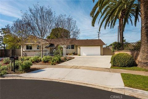 Photo of 1532 Rainbow Dr, Santa Ana, CA 92705 (MLS # PW26037324)