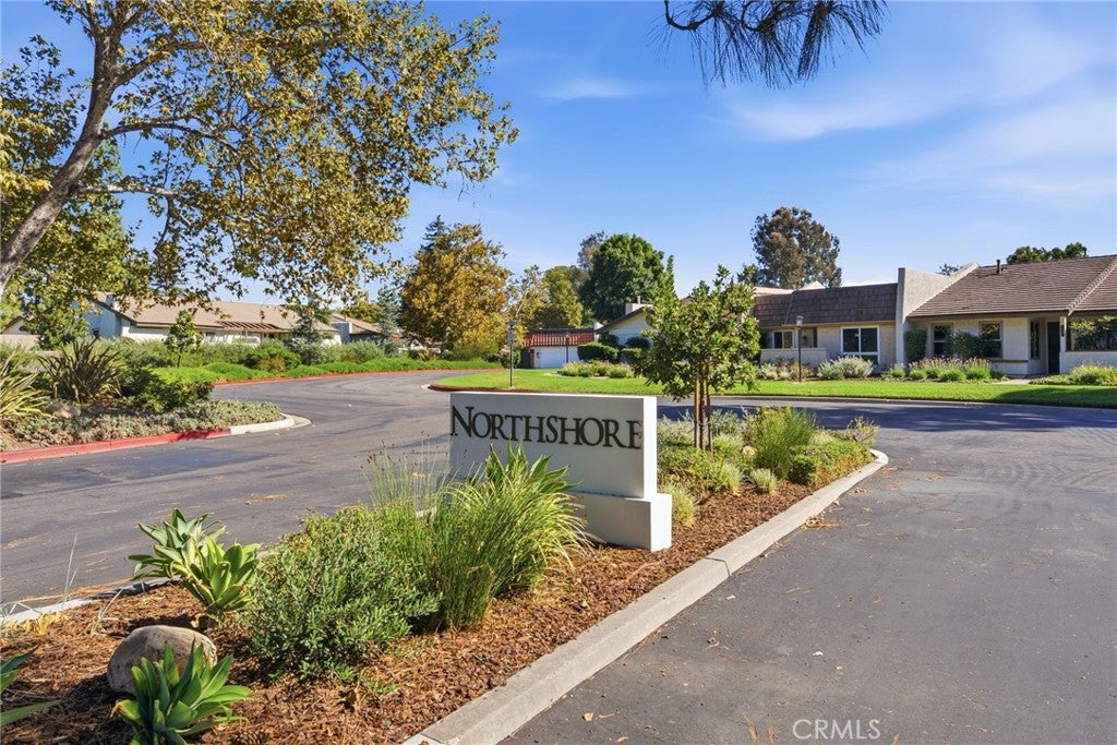 2571 Northlake Circle