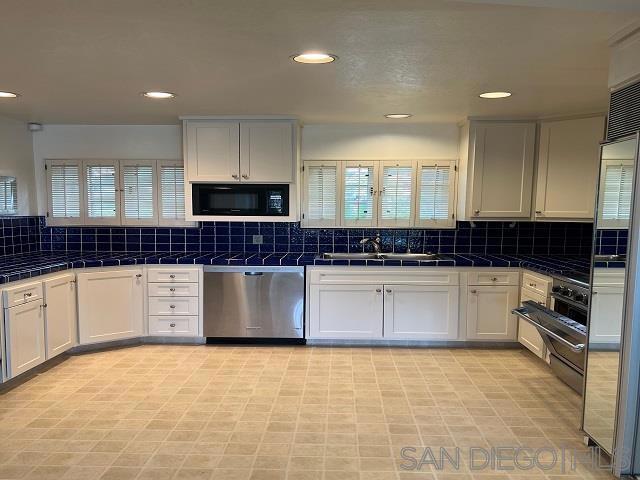 La Jolla - Residential Lease