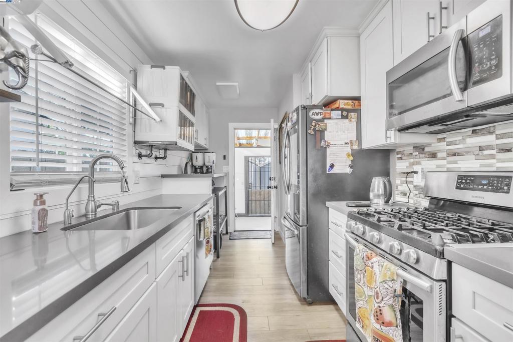 NEWARK - Residential