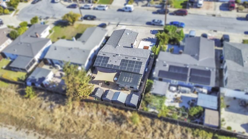 NEWARK - Residential