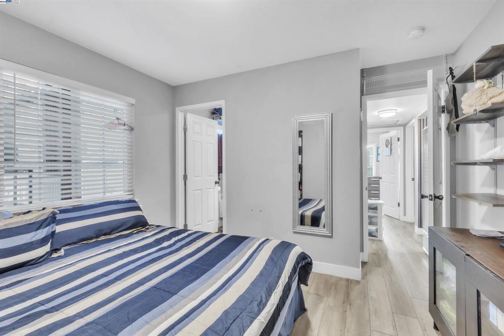 NEWARK - Residential