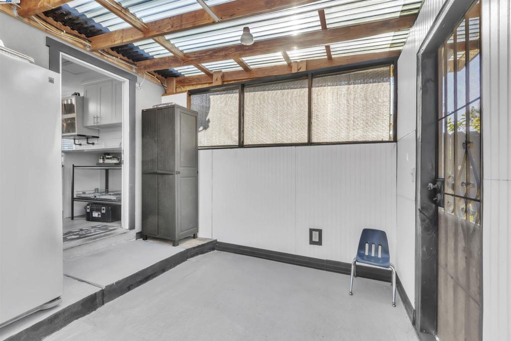 NEWARK - Residential