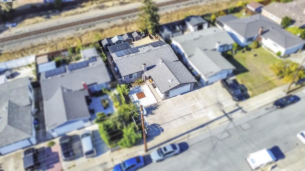 NEWARK - Residential