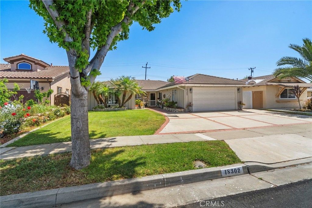 Photo of 18302 Tamarind St, Fountain Valley, CA 92708 (MLS # PW26067662)
