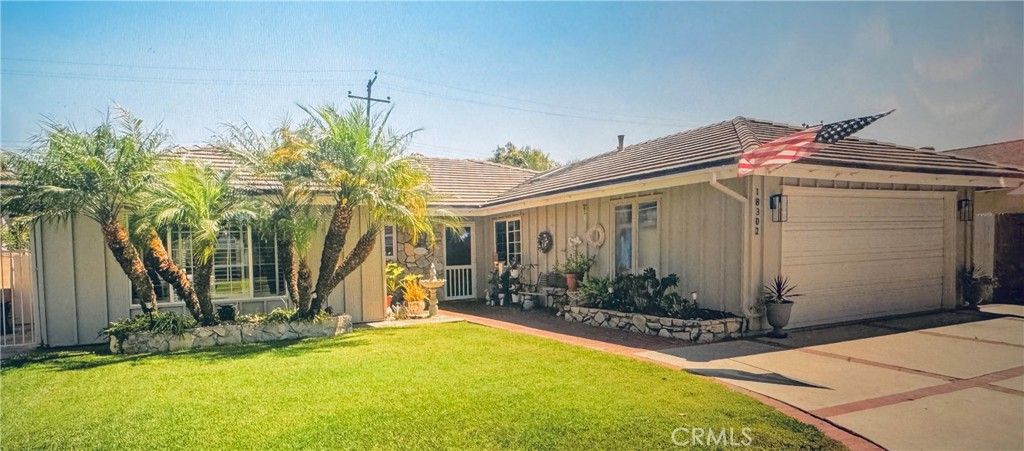 Photo of 18302 Tamarind St, Fountain Valley, CA 92708 (MLS # PW26067662)