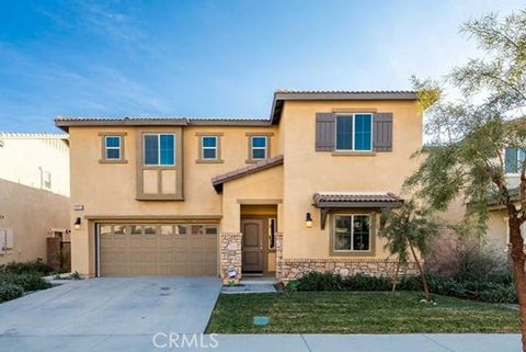 Photo of 16765 Buttonwood Ln, Fontana, CA 92336 (MLS # PW26023889)