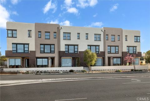 1090 Foothill Boulevard Claremont CA 91711