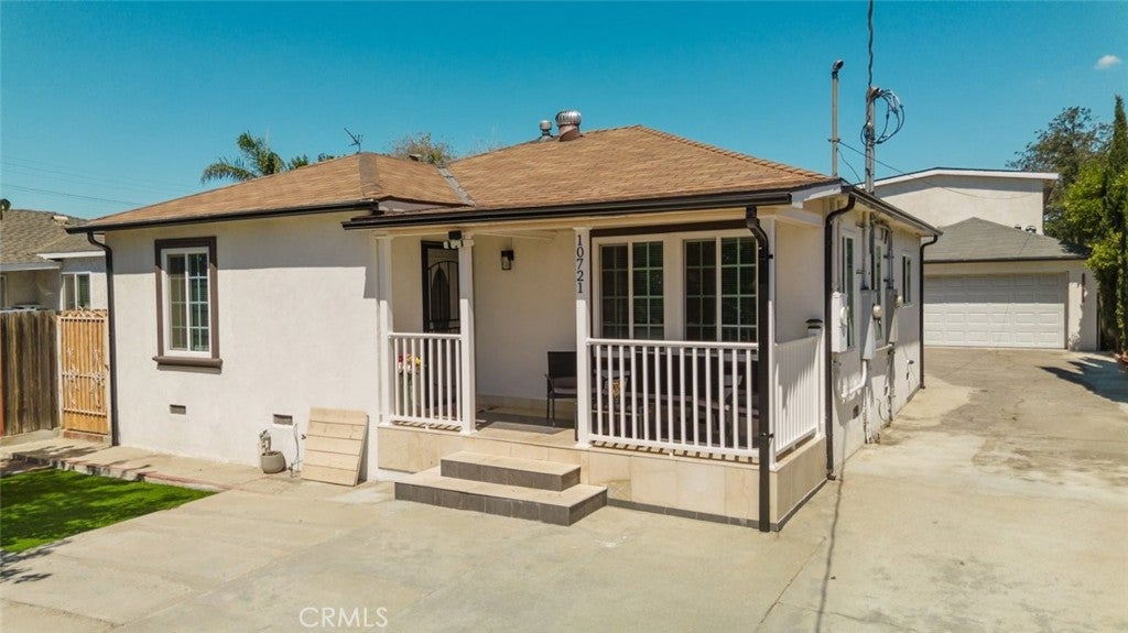 10721 Crockett