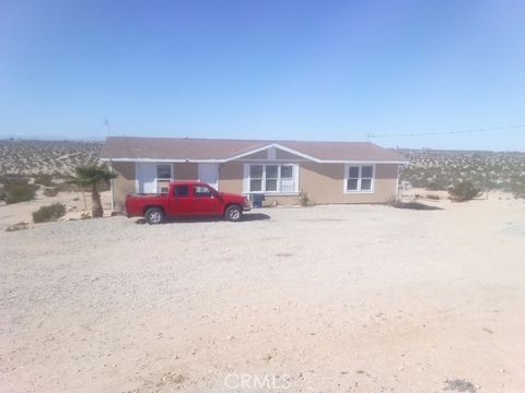 1227 Alfalfa 29 Palms CA 92277